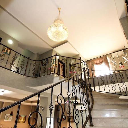 Hotel Salmer Тбілісі Екстер'єр фото