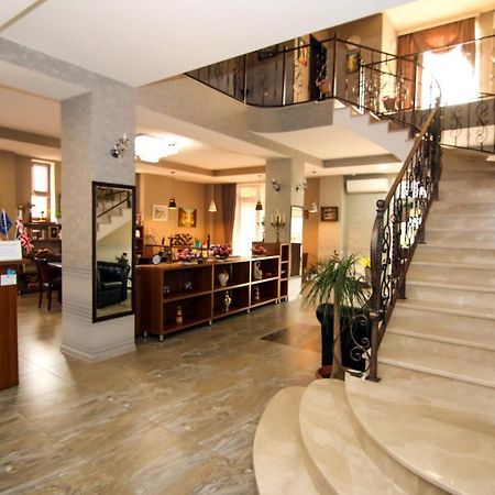 Hotel Salmer Тбілісі Екстер'єр фото
