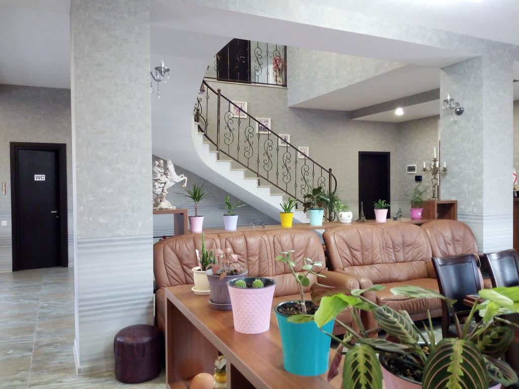 Hotel Salmer Тбілісі Екстер'єр фото