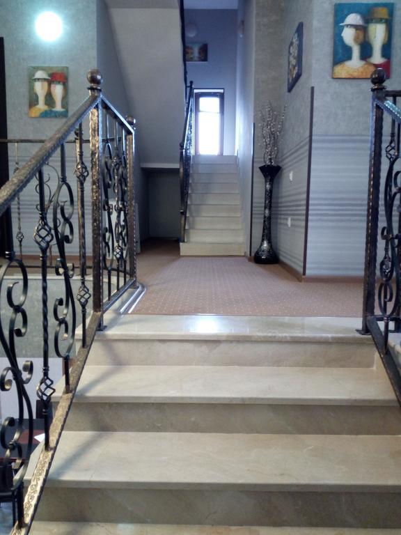 Hotel Salmer Тбілісі Екстер'єр фото