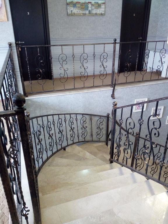 Hotel Salmer Тбілісі Екстер'єр фото