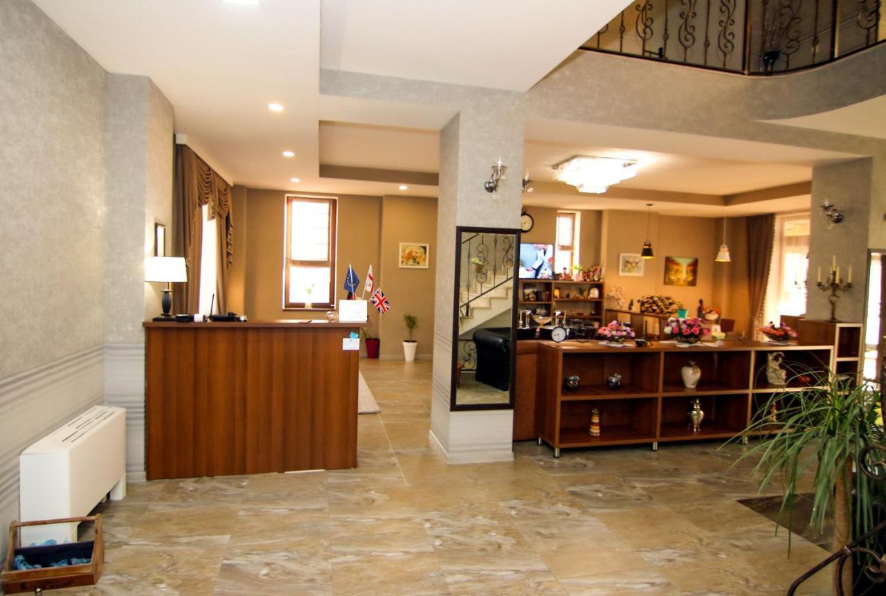 Hotel Salmer Тбілісі Екстер'єр фото