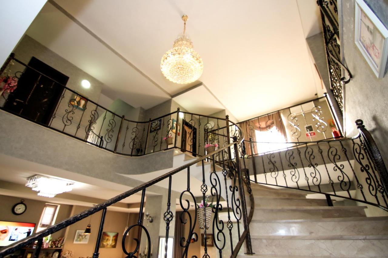 Hotel Salmer Тбілісі Екстер'єр фото