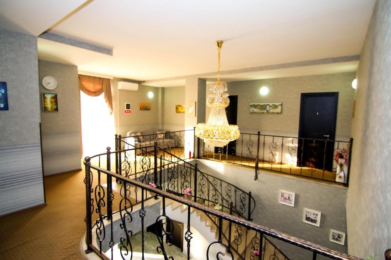 Hotel Salmer Тбілісі Екстер'єр фото