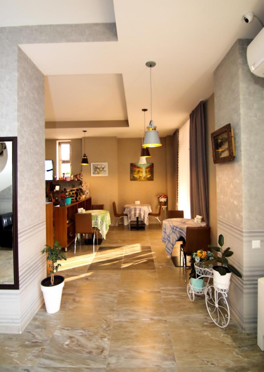 Hotel Salmer Тбілісі Екстер'єр фото