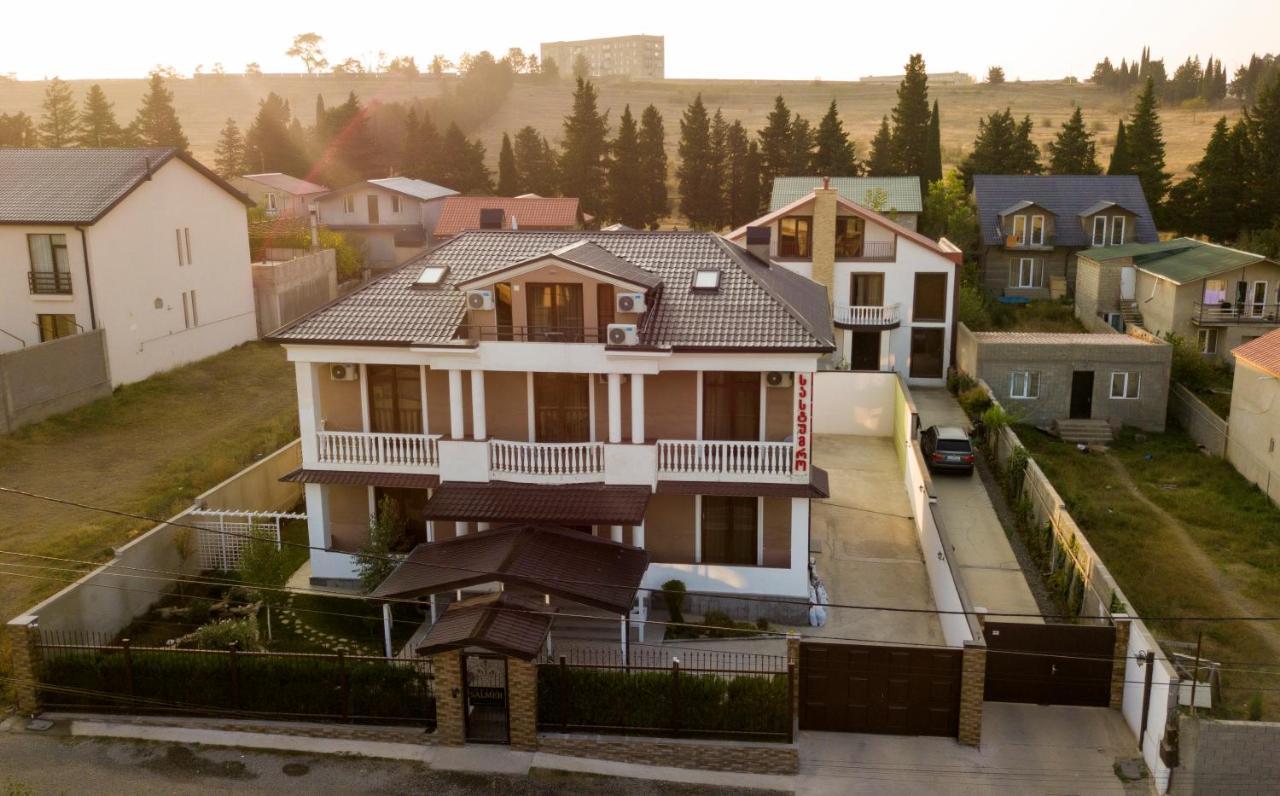 Hotel Salmer Тбілісі Екстер'єр фото